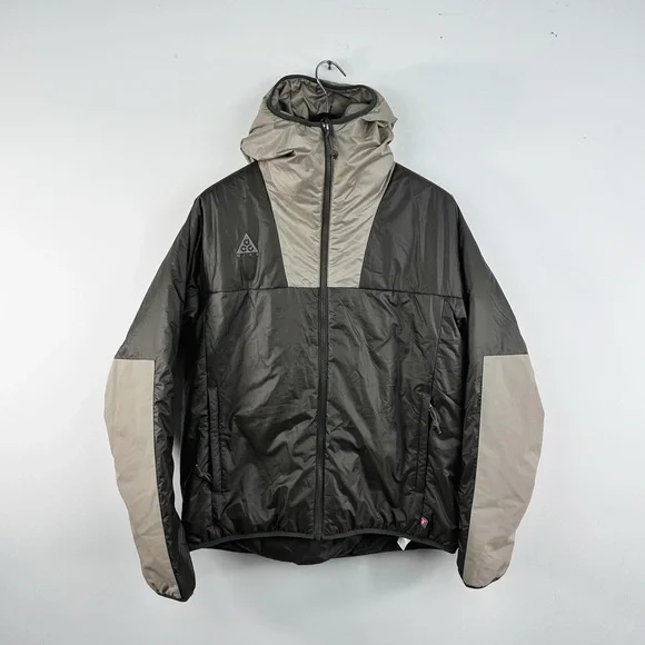 【NIKE ACG】\"00's gimmick Jacket\" vintage 90s NIKE ACG Winter Jacket, size MEDIUM Embroidered